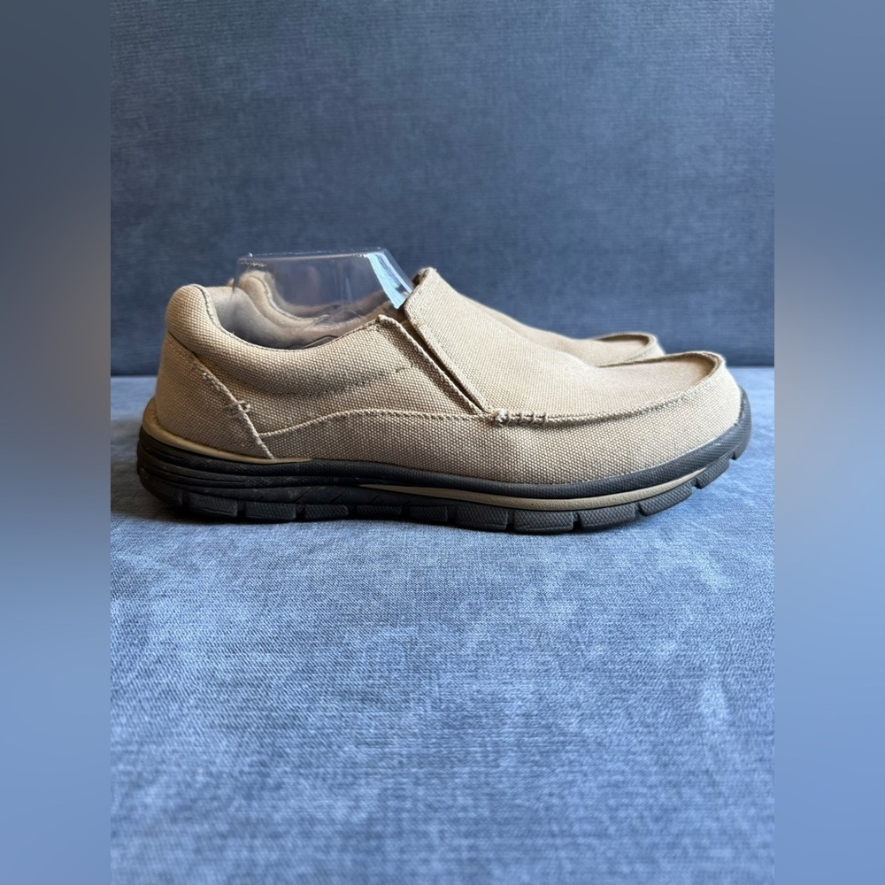 Magellan Outdoors Slip On Loafer Shoes Men’s SZ 11.5 Tan Canvas Casual Comfort